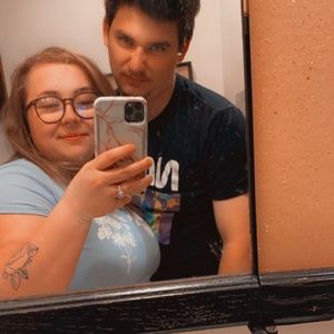 Meet your Posher, Cassandra